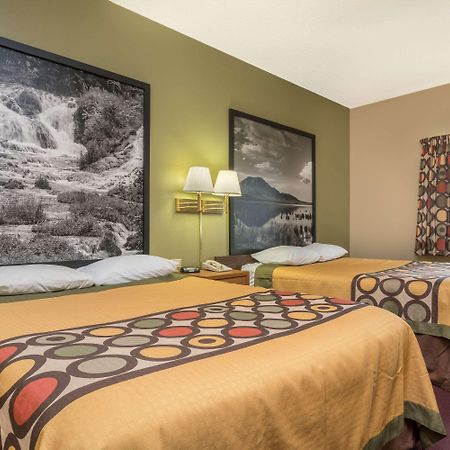 Hotel Super 8 By Wyndham Beresford Extérieur photo